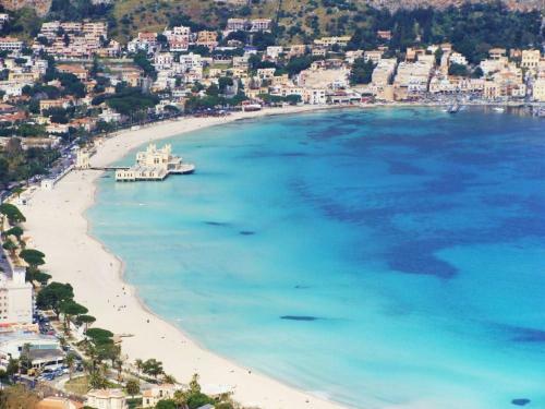 Home Sweet Home Sea