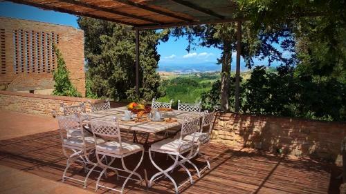 Villa Vittoria Tuscany