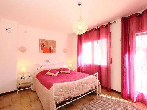 Holiday Home Isis L'escala