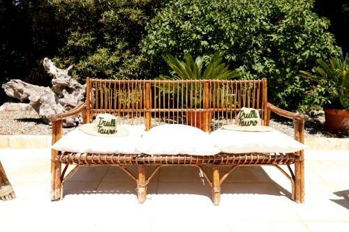 Villa Trulli Tauro Country House Con Idromassaggio