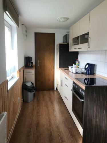 Hostal Pension "tor Zum Rennsteig"
