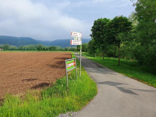 Apartamento Ferienwohnung Zum Wandergl�ck
