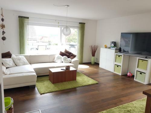 Sch�nes Zimmer In Gem�tlichem Privathaus
