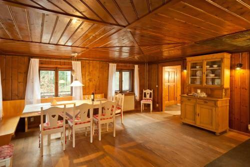 Wald-ferienhaus-seefried