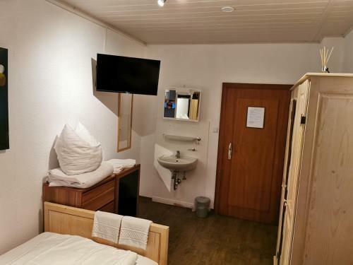 See Lord Hotel