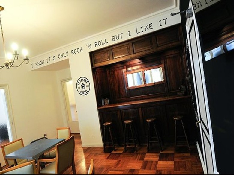 Hostal La Casona Hostel