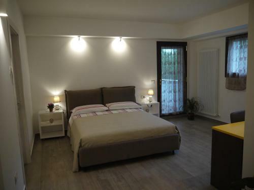 Bed & Breakfast "cara Pace" In Collina