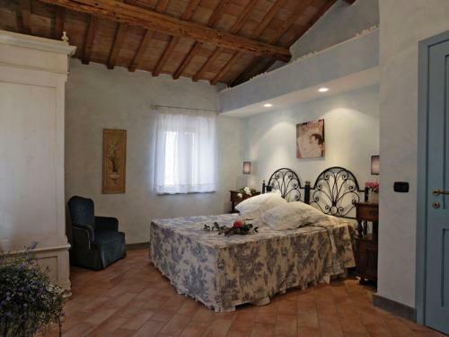 Holiday Home In Monteroberto With A Private Swimming Pool