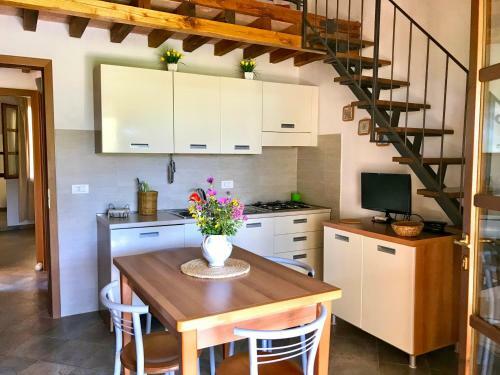 Apartamento Villetta Ai Peri