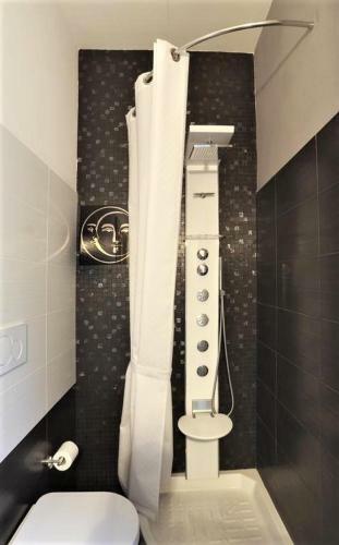 Bed & Breakfast Person� Palace Restyling