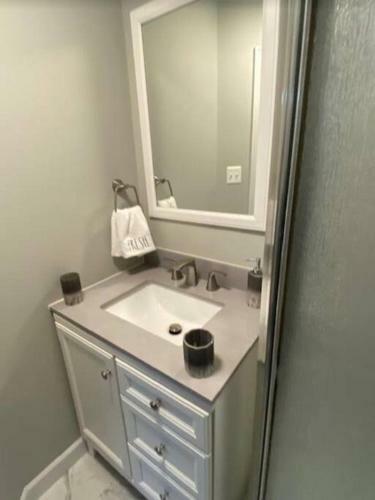 Gem Nested In A 1 Acre Secluded Lot!
