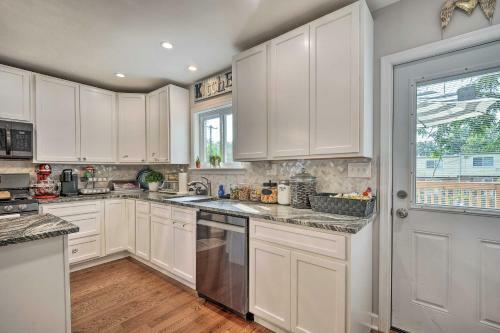 Chic Baltimore Retreat - 6 Mi To Downtown!