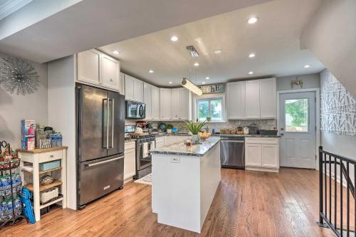 Chic Baltimore Retreat - 6 Mi To Downtown!