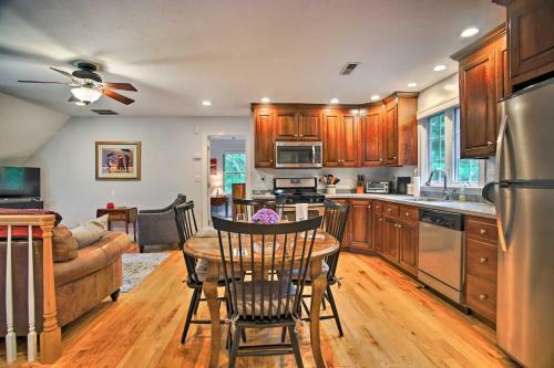 Cape Cod Home With Deck, 3 Miles To Beaches