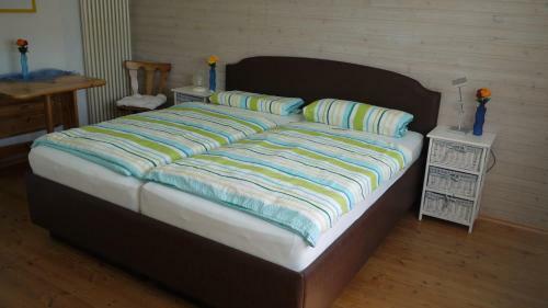 Apartamento Fewo Im Alten Schlossgarten