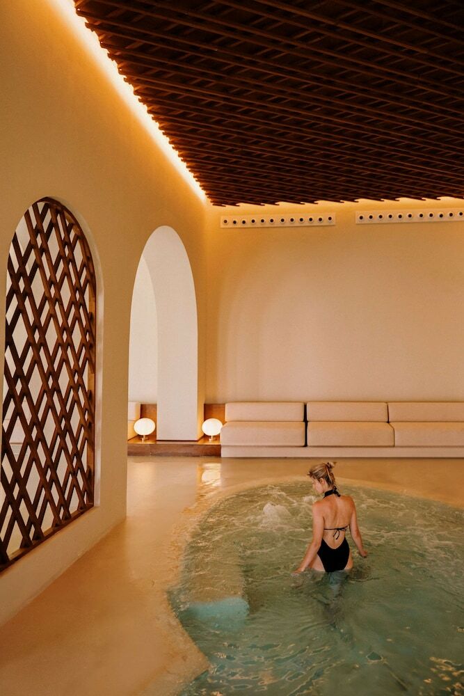 La Zambra Hotel In The Unbound Collection By Hyatt