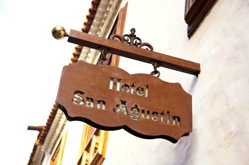 Hotel Emblem�tico San Agustin