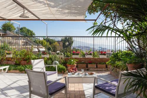 Casa Rosa - Sea View & Terrace Apartment