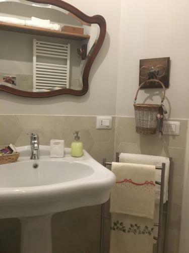 Apartamento Le Rondini Della Pietrasanta