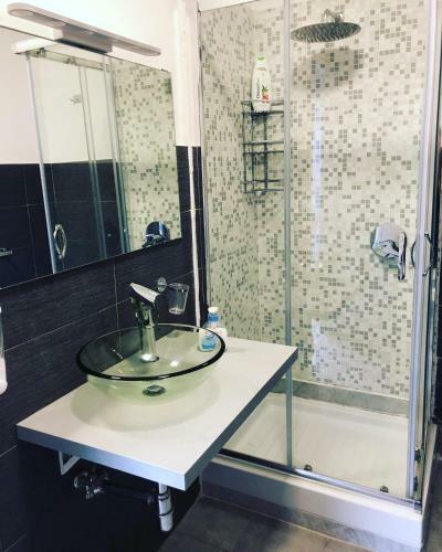 Hostal Easyhomeinnaples