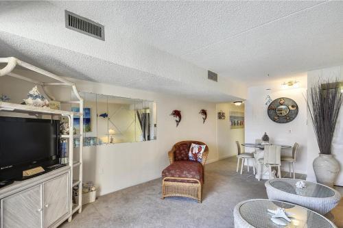 Bluewater East Oceanblock Condos