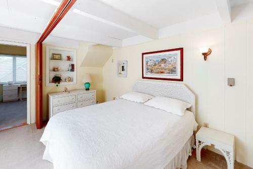 White Sands Village 30