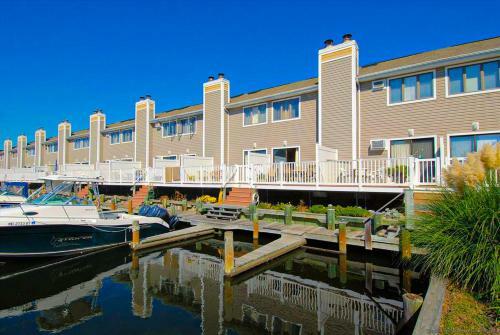 Nassau Village 24