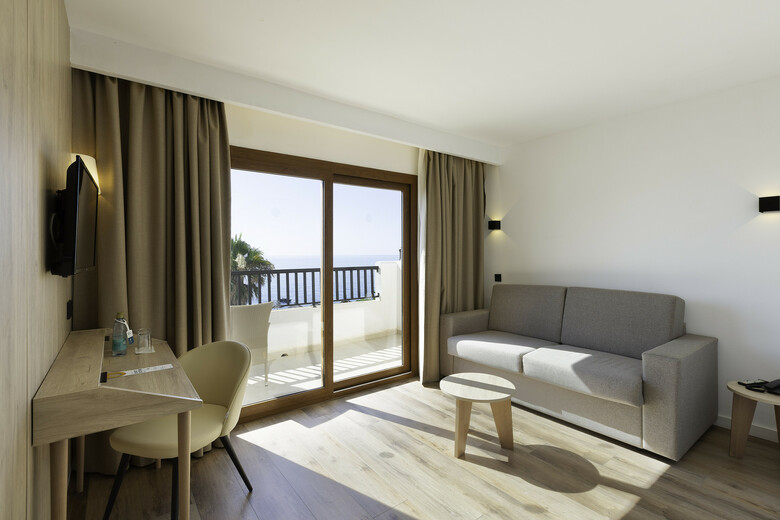 Hotel Alua Suites Las Rocas