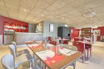 Hotel Campanile Roissy Charles De Gaulle