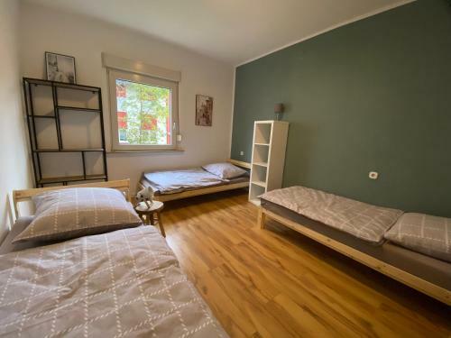 Apartamento Gem�tliches Montuerszimmer Mit Waldblick