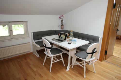 Albergue Berg Blick Jugendherberge Mit Privatzimmer