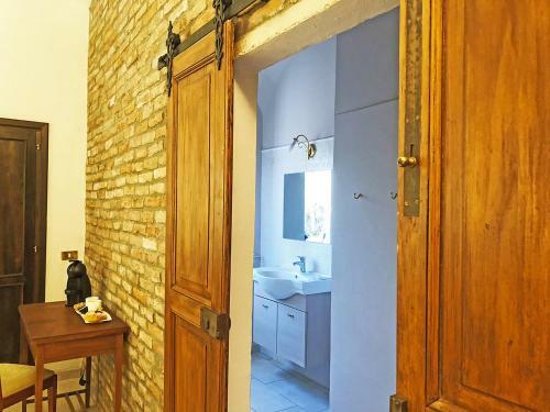 Hostal Charme Of Villa Capannina