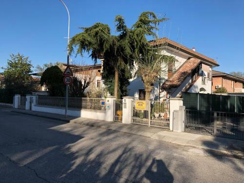 Hostal Alloggio Al Giardino
