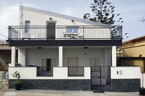 Ansise Apartments