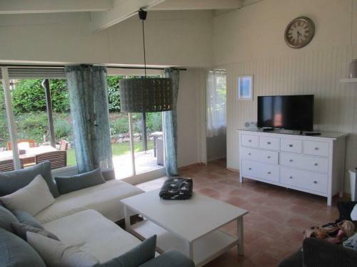 Inviting 2-bed House In Tignale