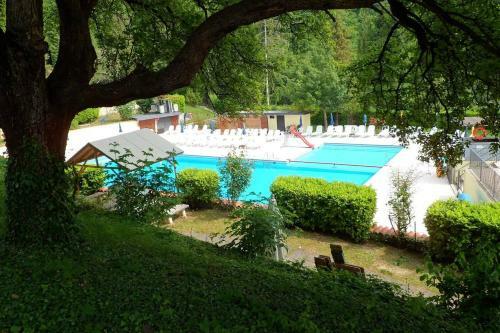 Inviting 2-bed House In Tignale