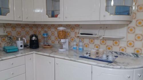 B&B Mund�