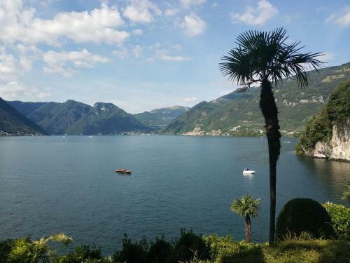 Apartamento Studio A Lago, Private Beach And Parking