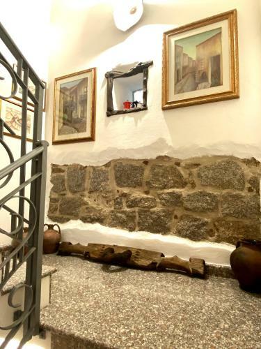 Hostal Canduleri