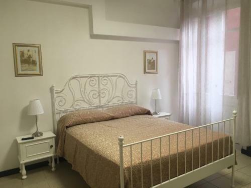 B&B Juighissa Leonora