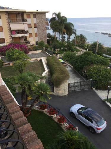 Apartamento La Terrazza Sul Mare Cod Aautim10907