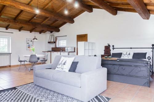 Casale Le Brecce B&B