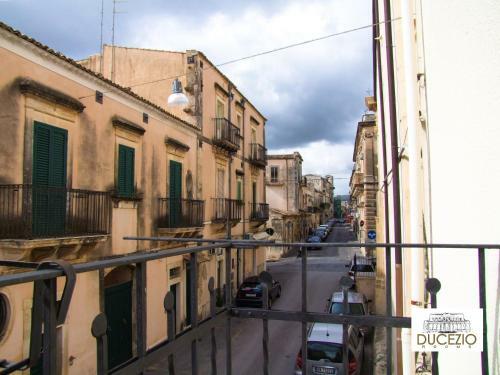 Hostal Ducezio Rooms
