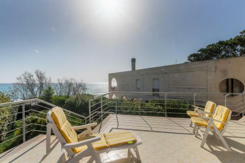 Villa Baia Delle Sirene