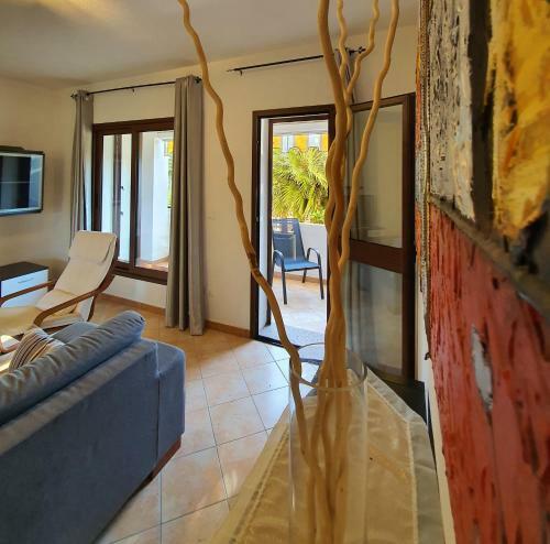 Dommos - Marinaway Apartments