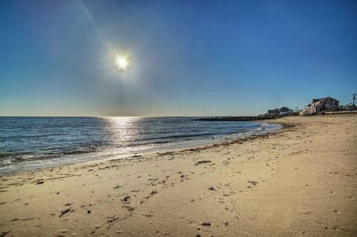 Apartamento Cozy Studio On Cape Cod With Furnished Patio!