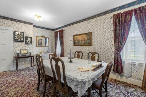 Bed & Breakfast Lizzie Borden House