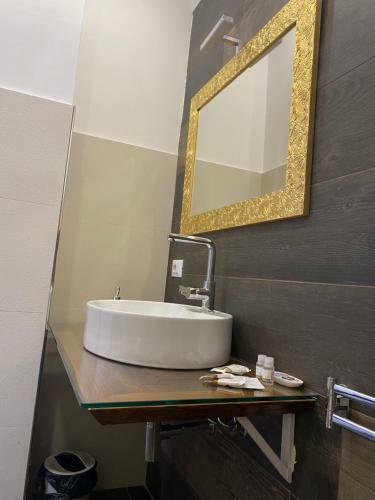 B&B Libert�