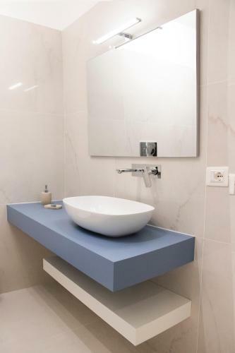 Hostal Athena Luxury Guest House