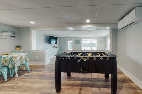 Island Bay Bungalow